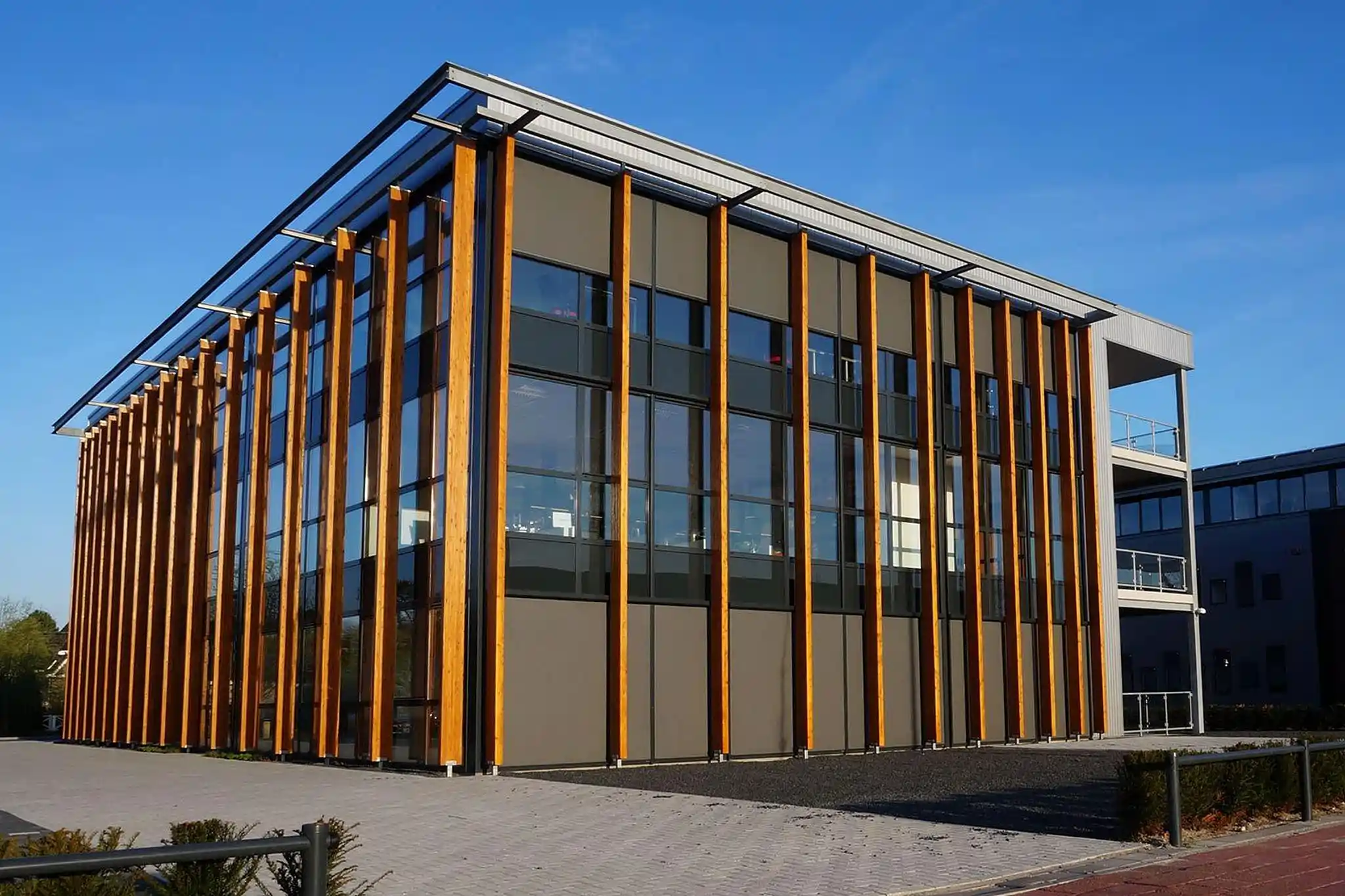 Nieuwe kantoorinrichting Bavinckhouse door Perla