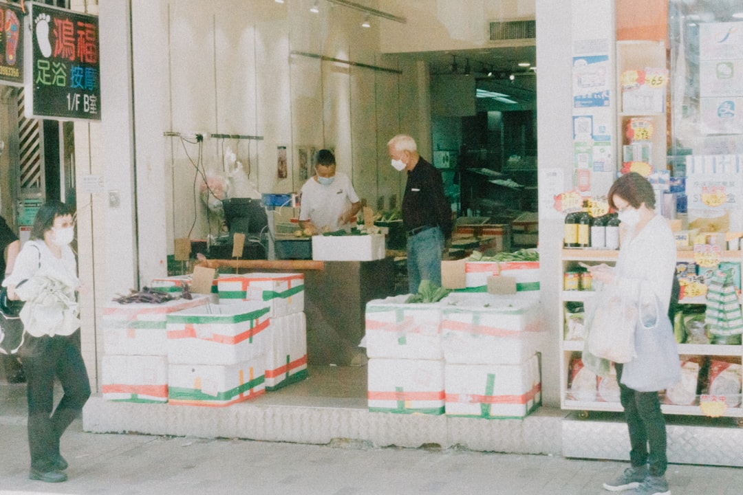 local delivery,  storefront