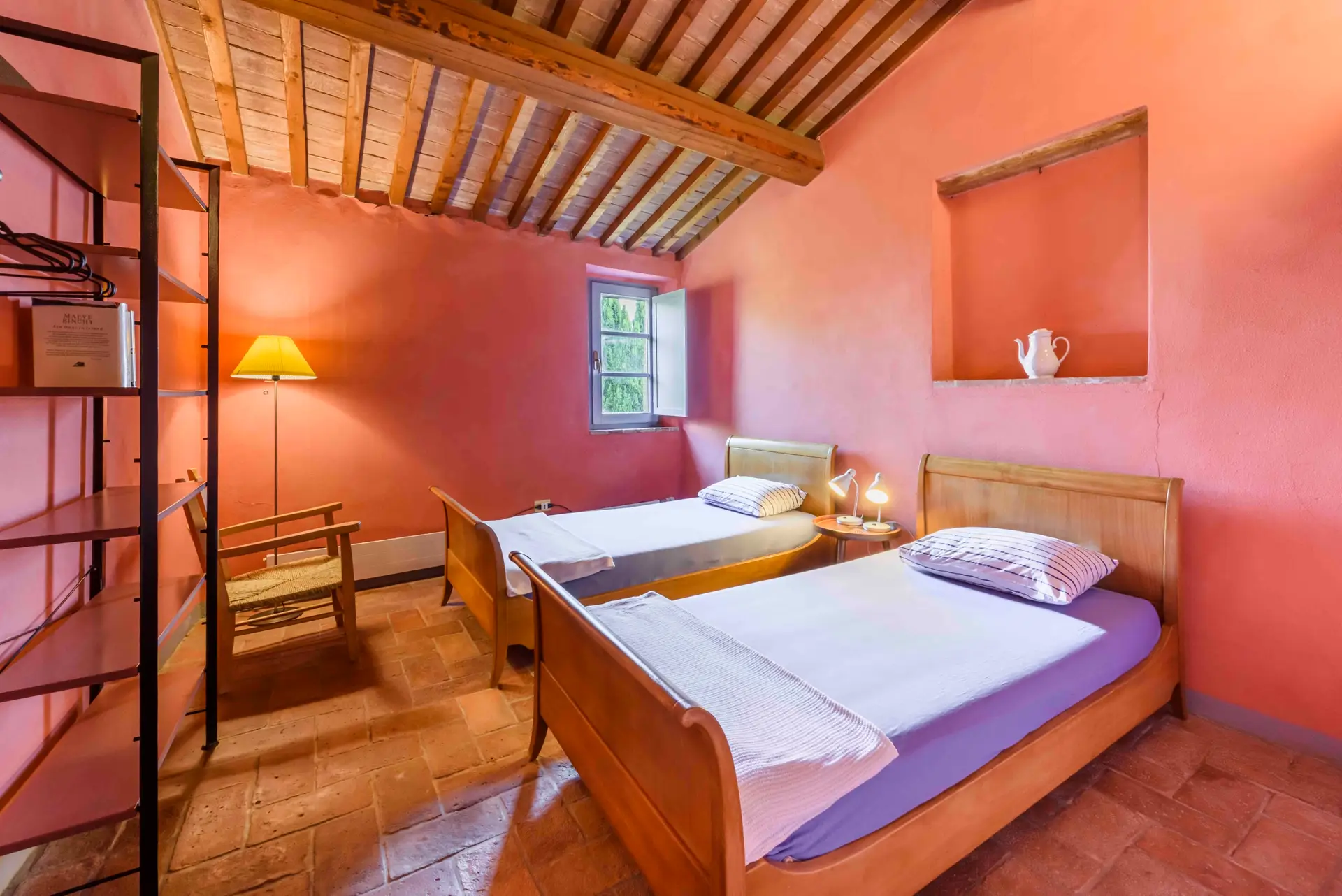 Luxury minimal chair