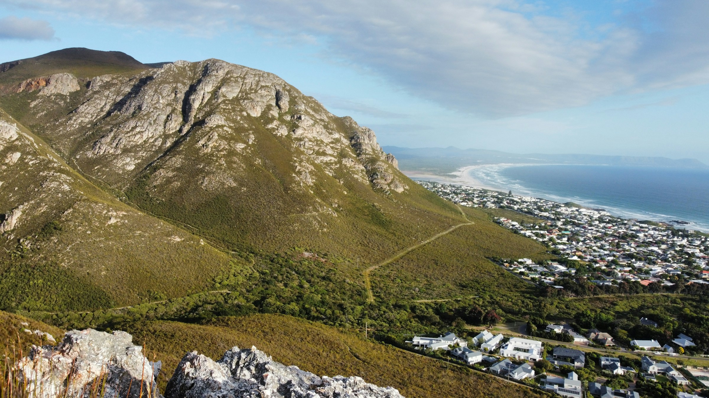 Here comes the alt text