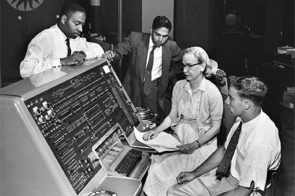 isaac_csj_grace_hopper.jpg