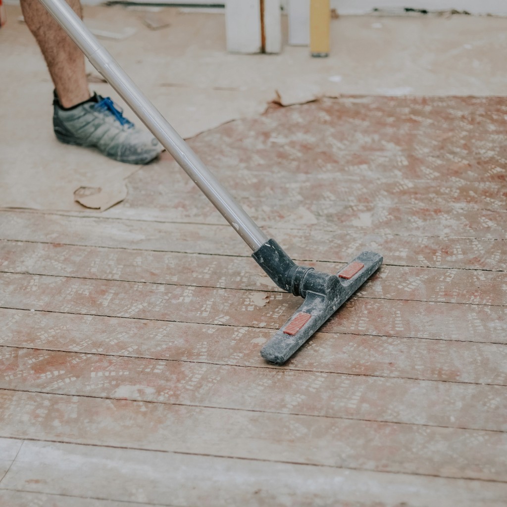 Vaccuming construction debris