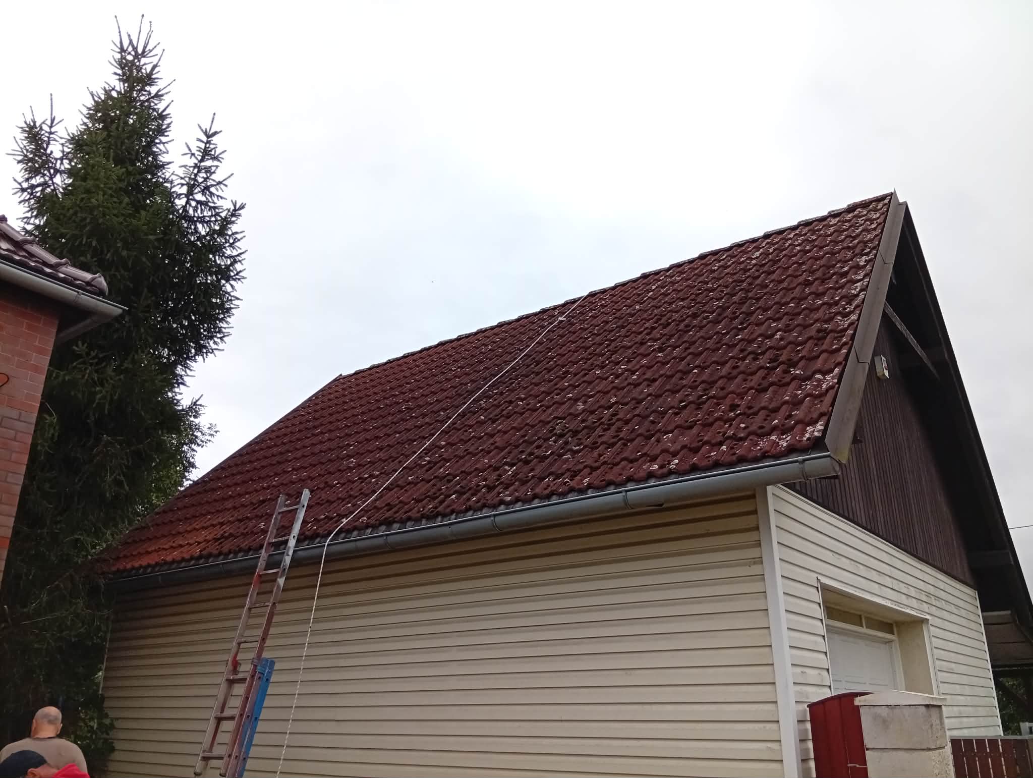 Střecha před renovací