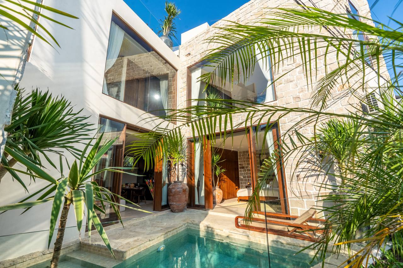 A modern 4-bedroom two-level villa in Canggu, Berawa