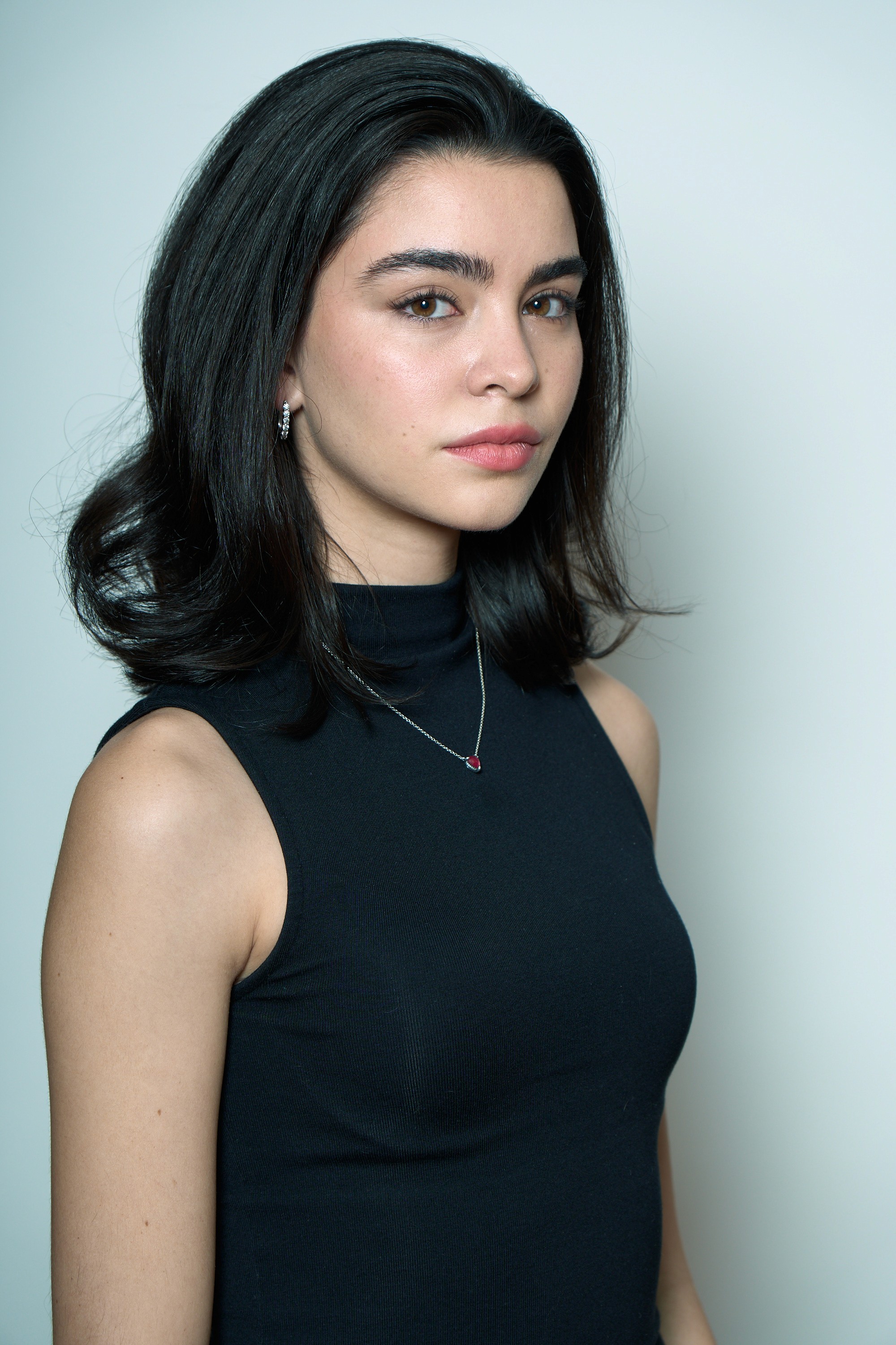 Lucía Lozano — 6
