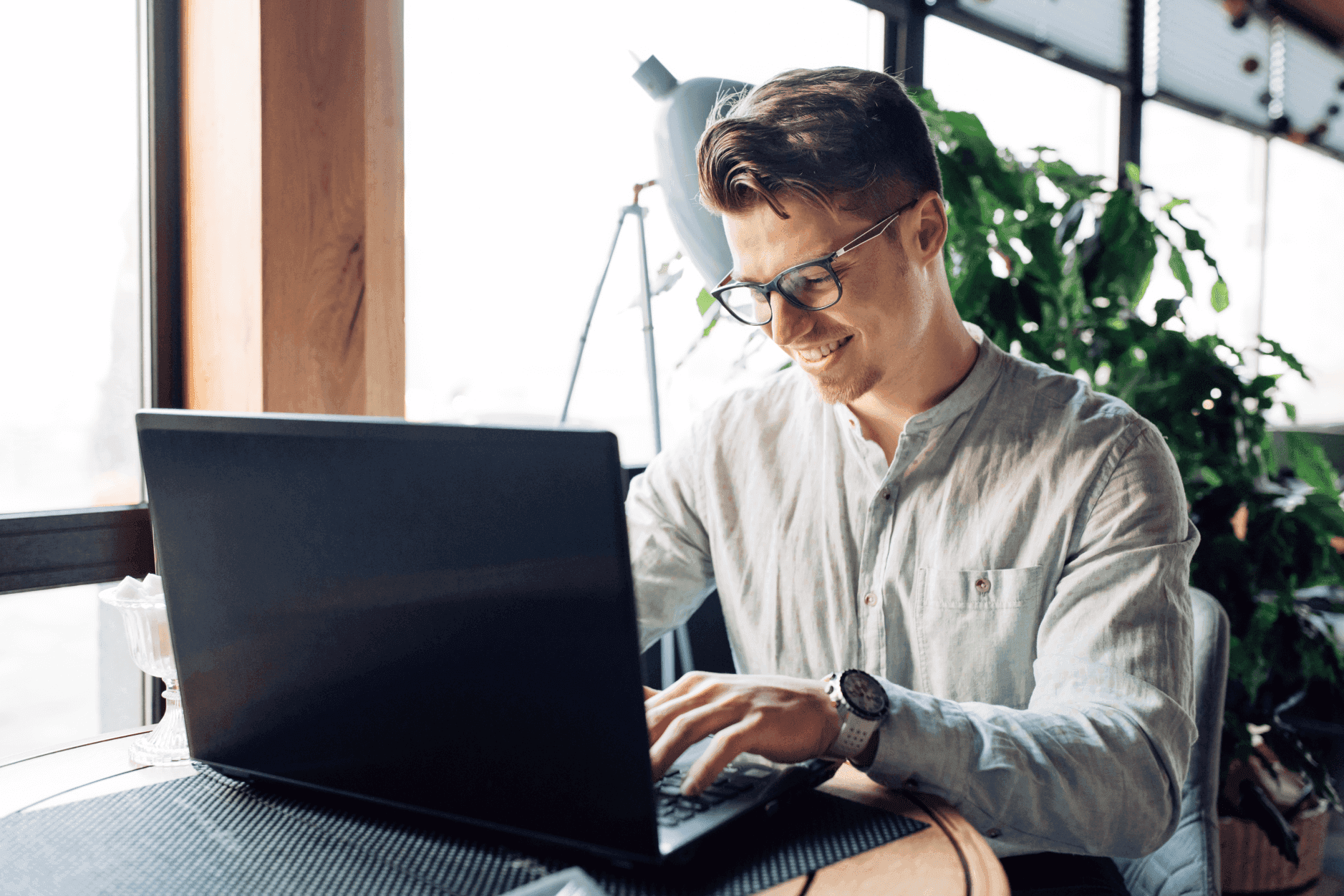 10 Reasons To Migrate To Webflow in 2023