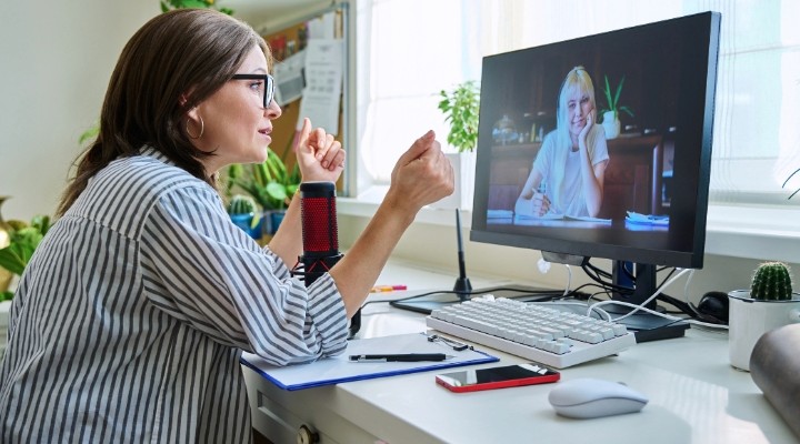 clinic software used in mental health practice by a therapist