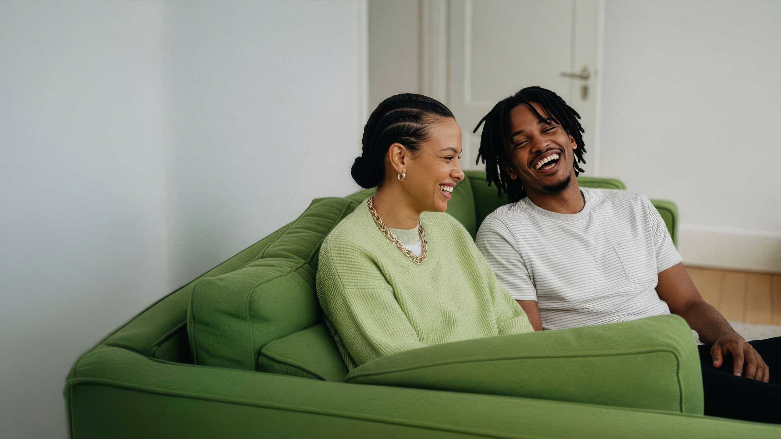 couple on nhabit app