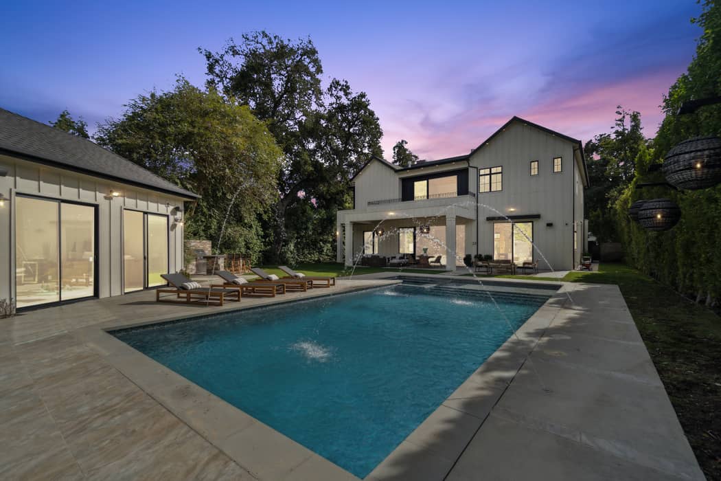 fast real estate photo editing