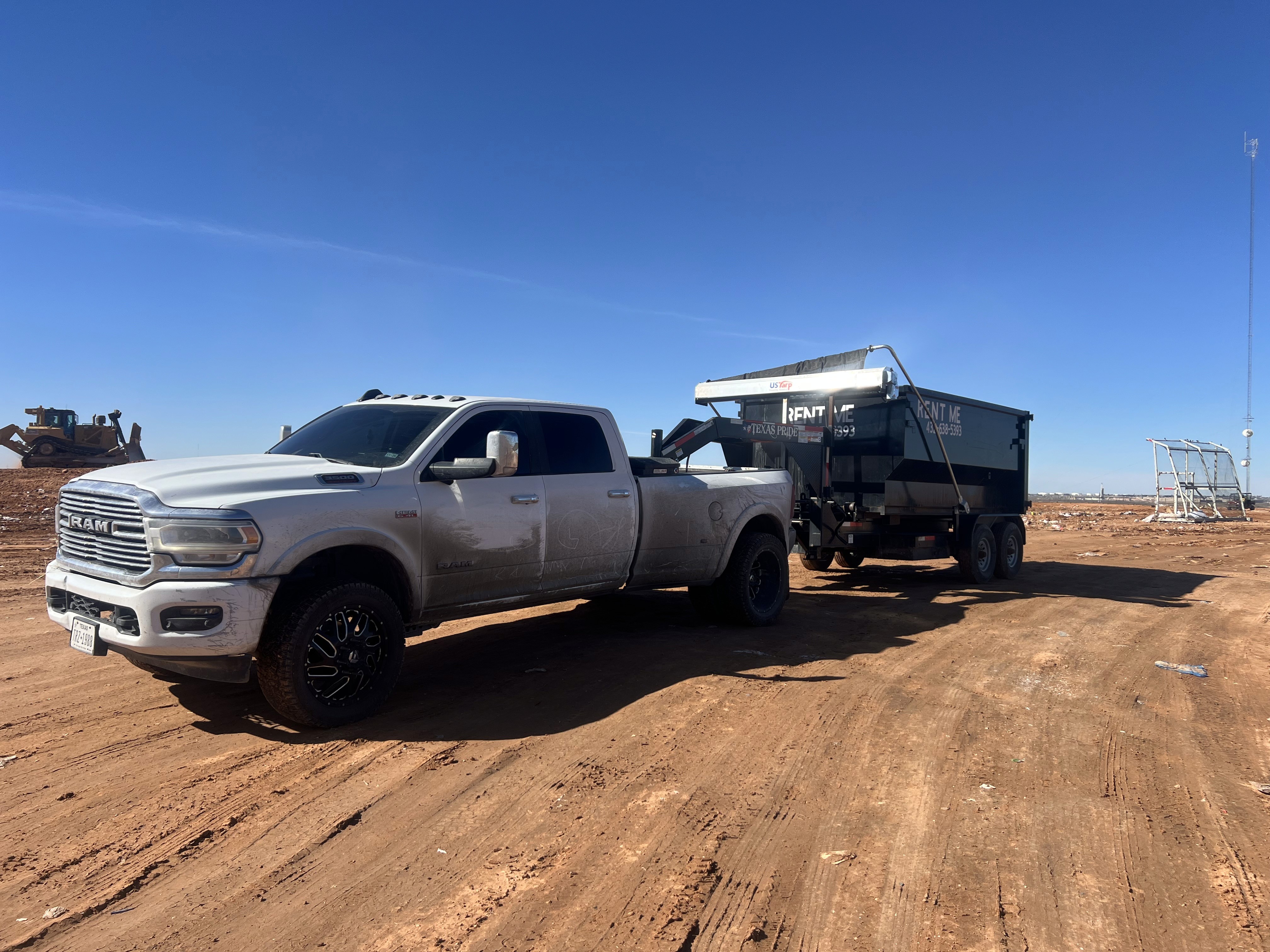 a close up of a roof with a blue sky in the background