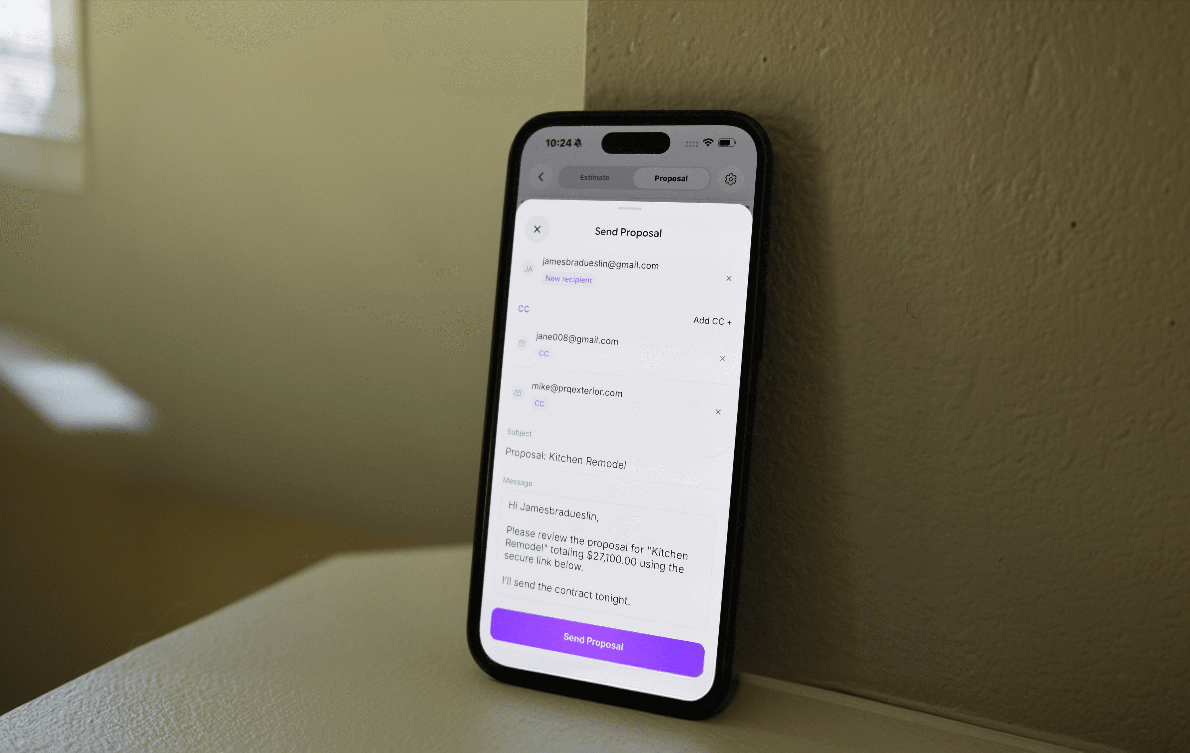 Feldy proposal screen ready to send to a customer from a mobile phone.