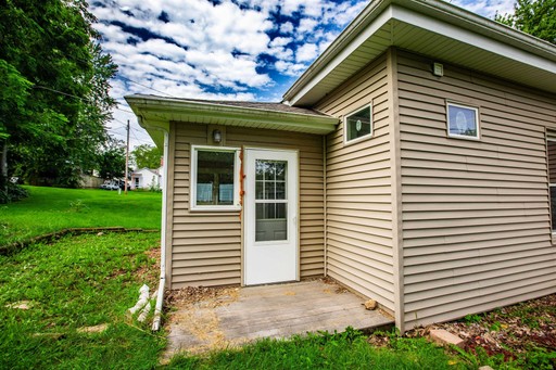 Photo 11 of 309 E Chapel Street, Dodgeville