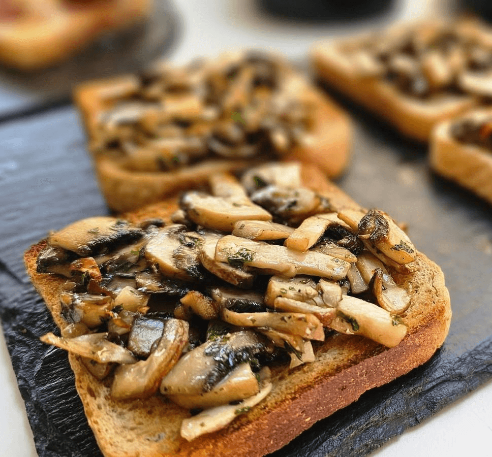 Bruschete Funghi — 1 felie
