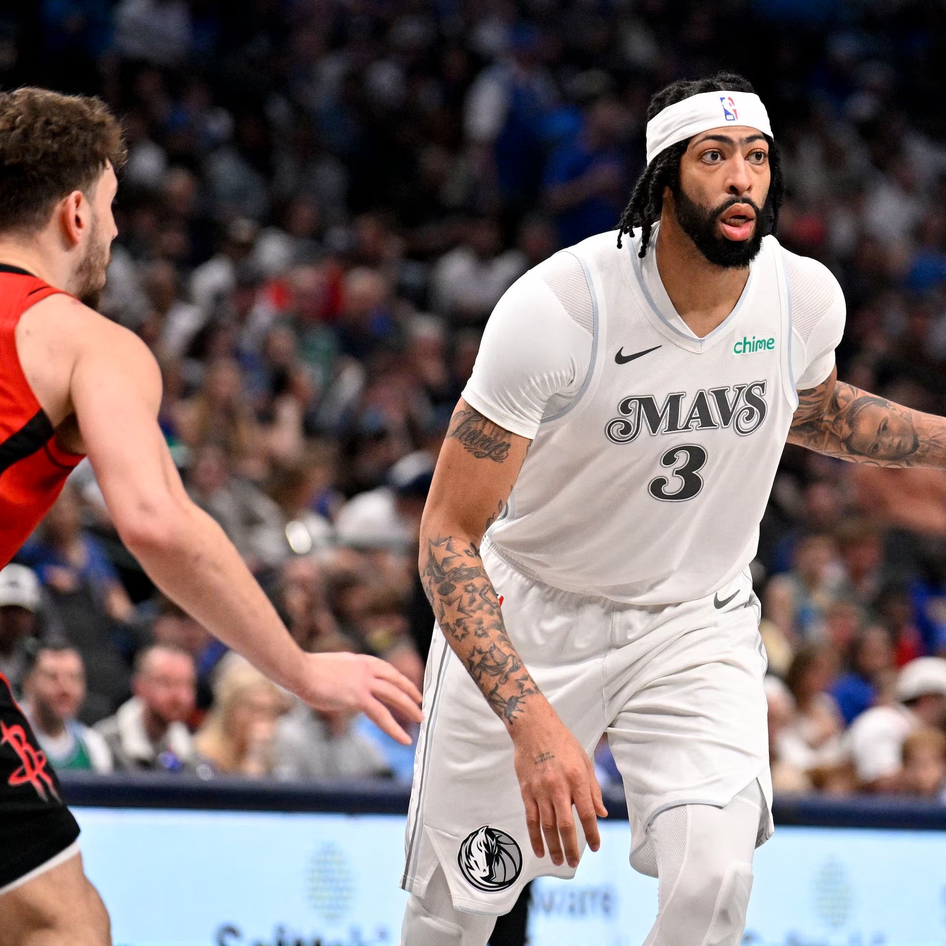 Mavericks Warn Star Anthony Davis Against Return Amid Torn Achilles Risk