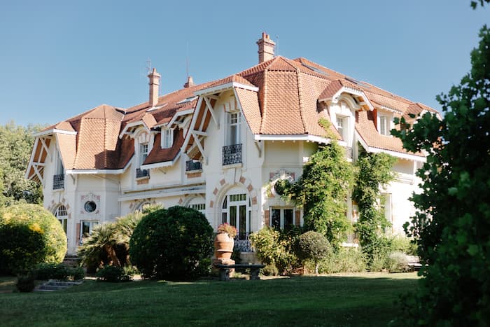 chateau clair de lune biarritz