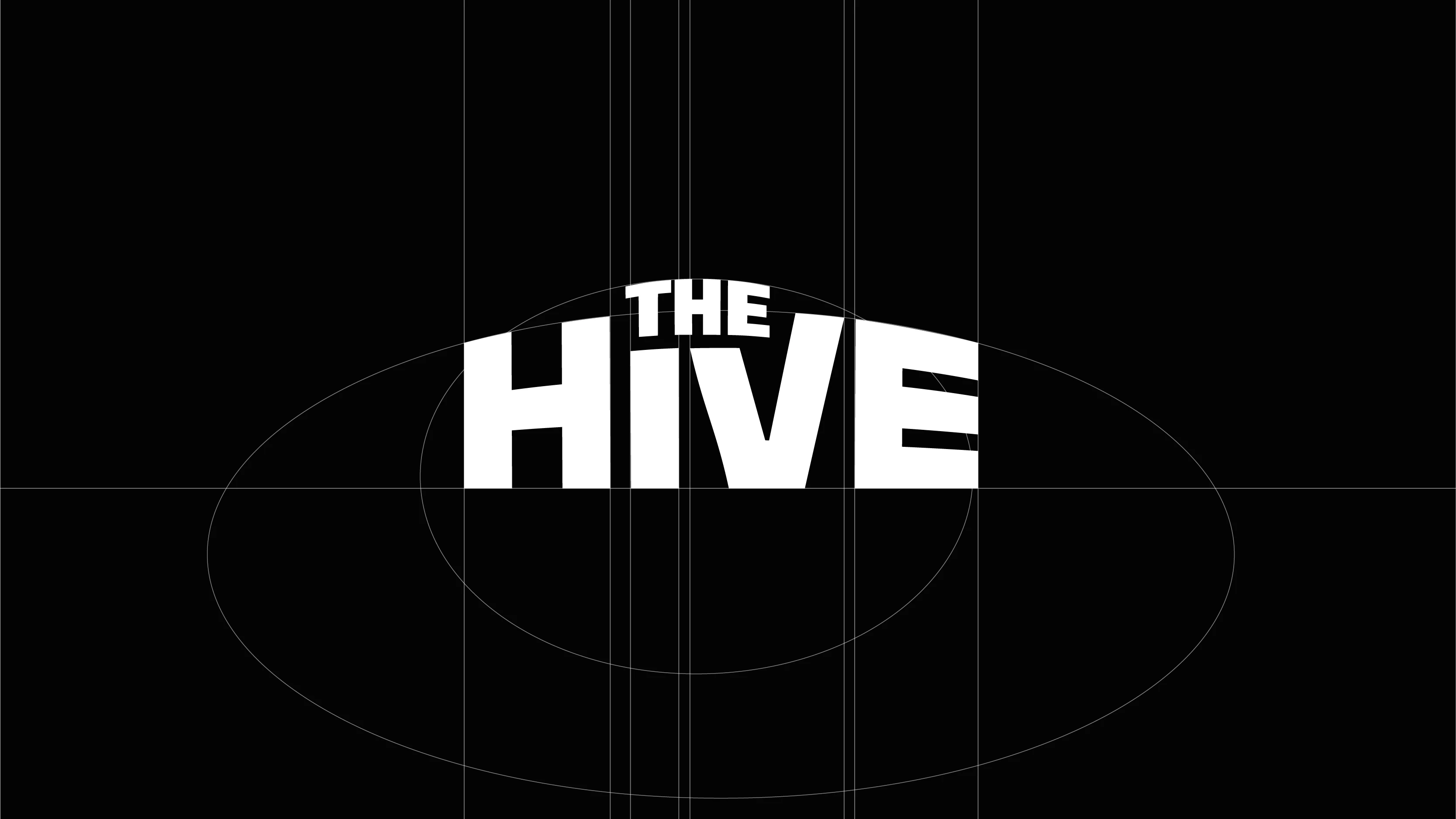 Logo The Hive sur une grille de construction