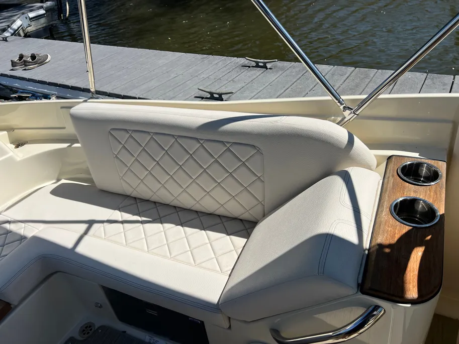 Boat thumbnail 7