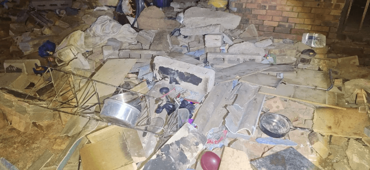Photo: Tragedy in Doornkop: building collapse kills three – South African Daily