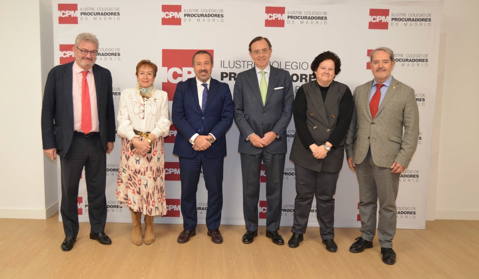 Representantes del ICAM, entre ellos José Ignacio Monedero, en un encuentro institucional con el Colegio de Procuradores