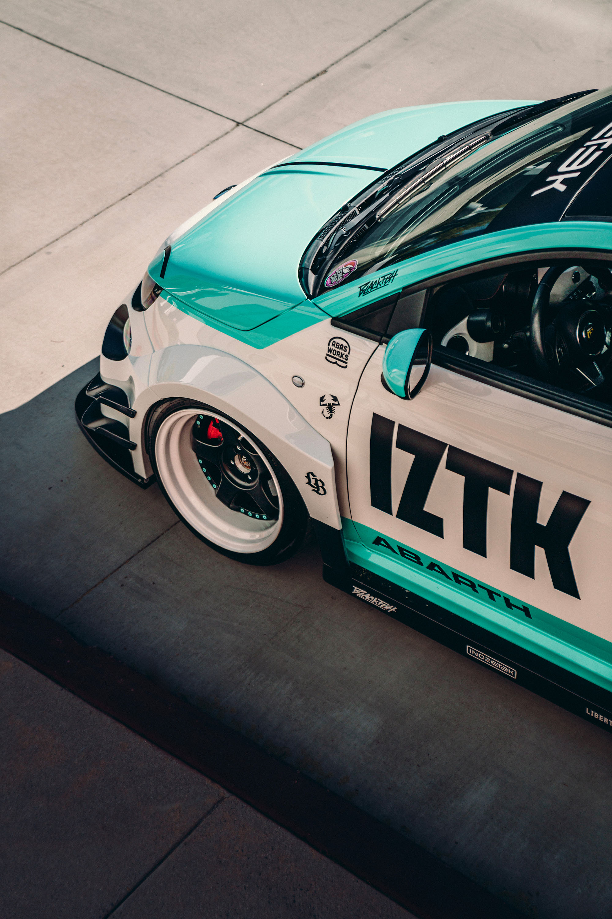 INOZETEK LB Tiffany Blue Super Gloss LBWorks Widebody Fiat  500
