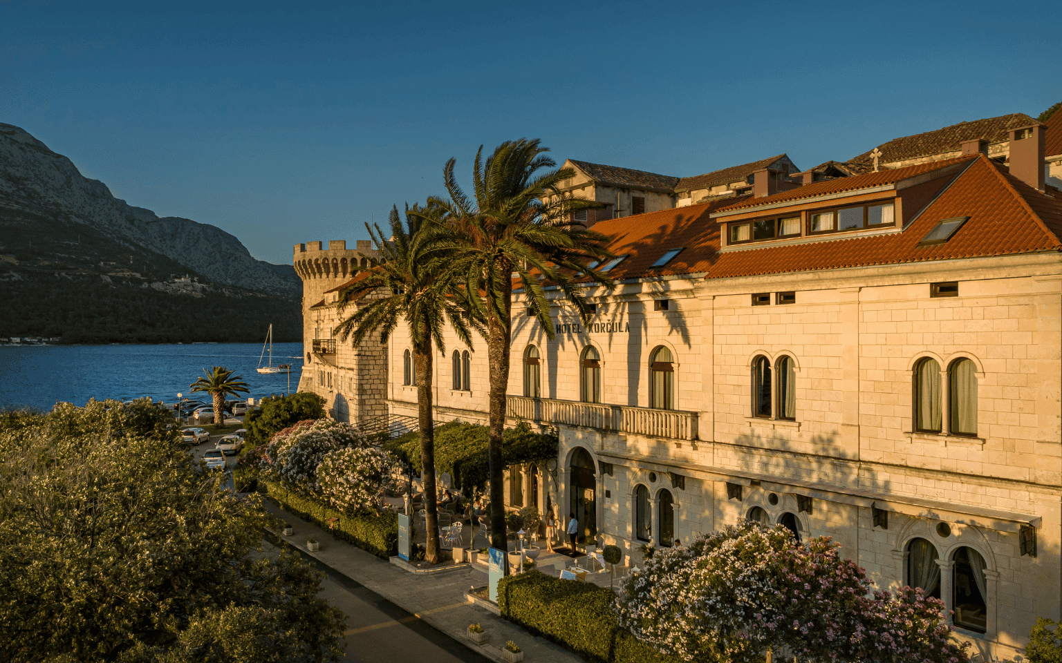 HERITAGE HOTELS