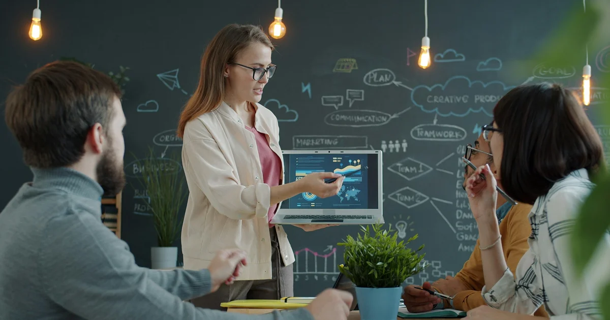 top-features-of-idea-management-software-cover