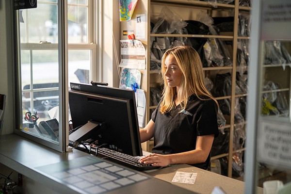 A happy doctor with patient