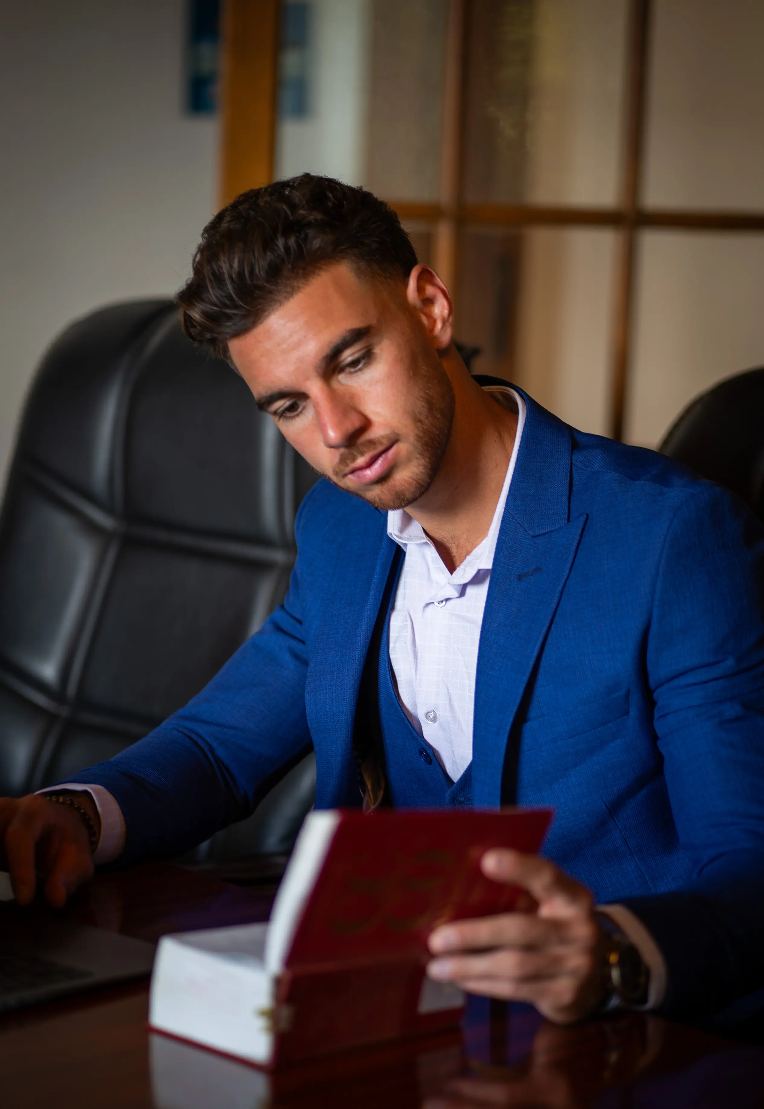 Juriste Geneve - Leo Lecureux