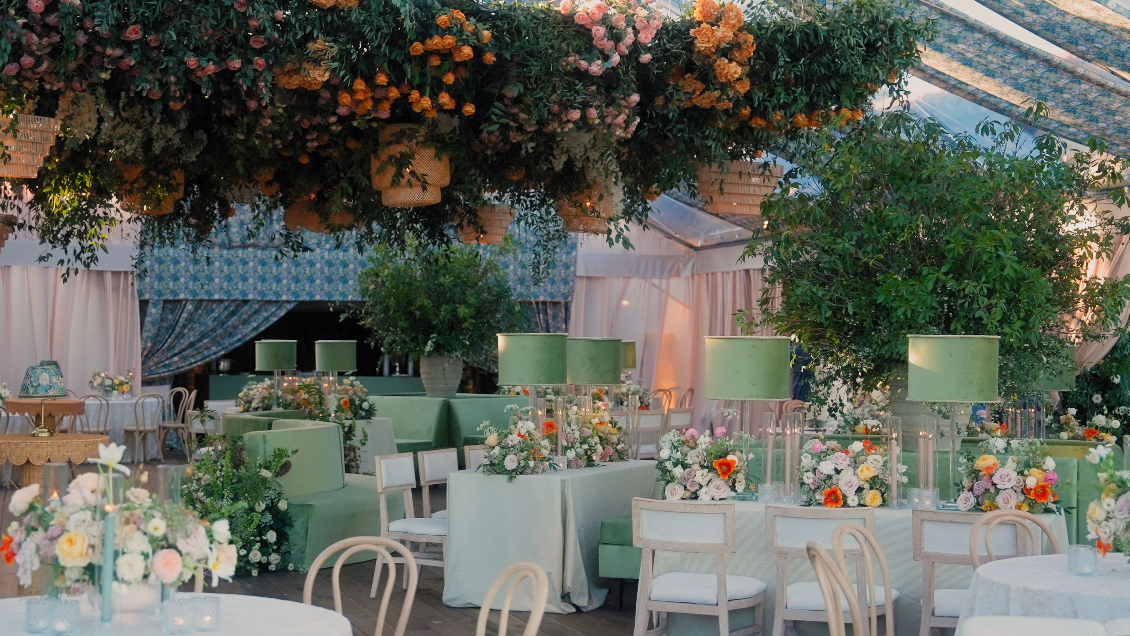 Floral installations and candlelit tables at Nick and Susan’s wedding reception