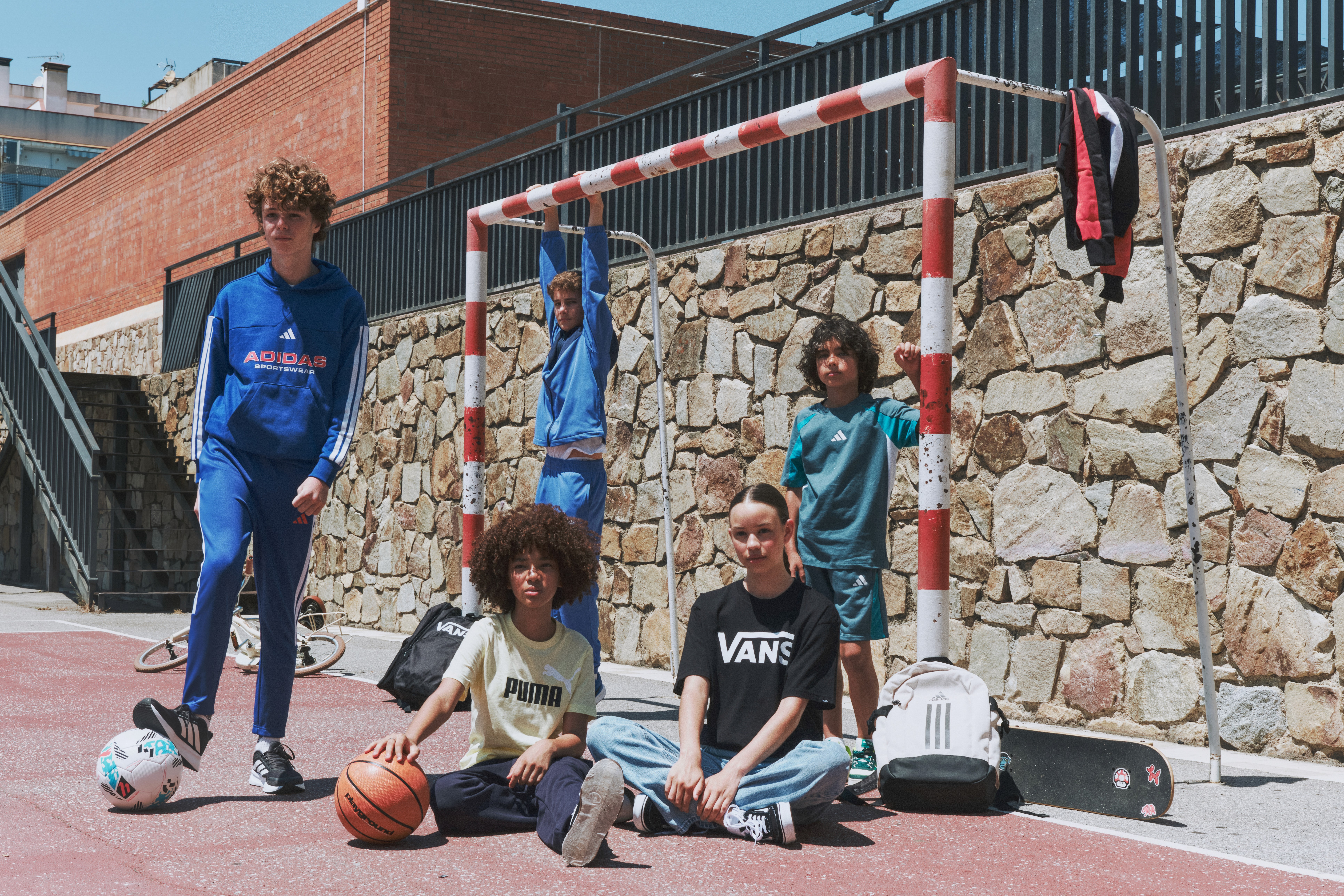 Here comes the alt text