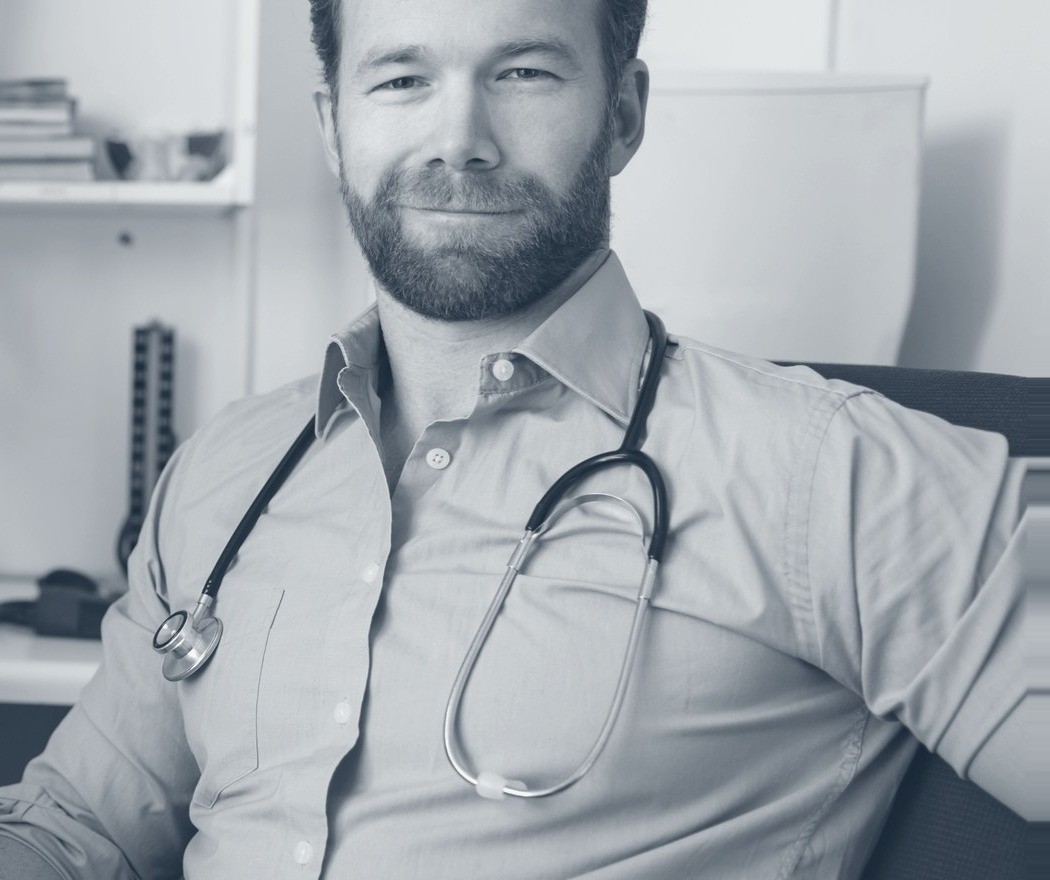 Dr. Johann Baard, functional medicine physician at GenX Clinics