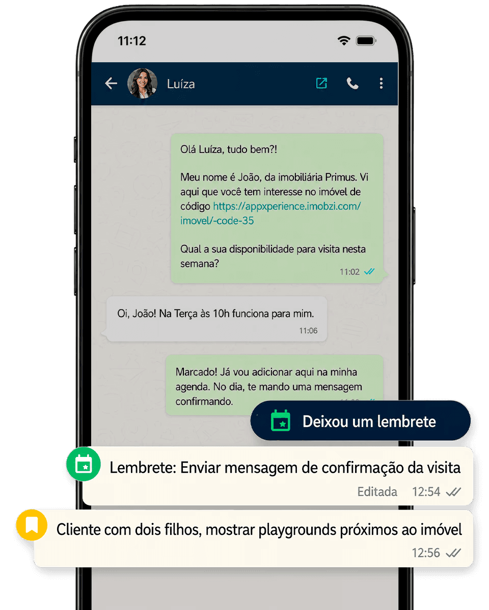 Tela de celular mostrando conversa de atendimento automatizado via WhatsApp no Imobzi