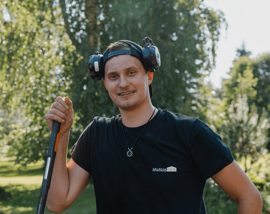 Salaojatyö työmaalla