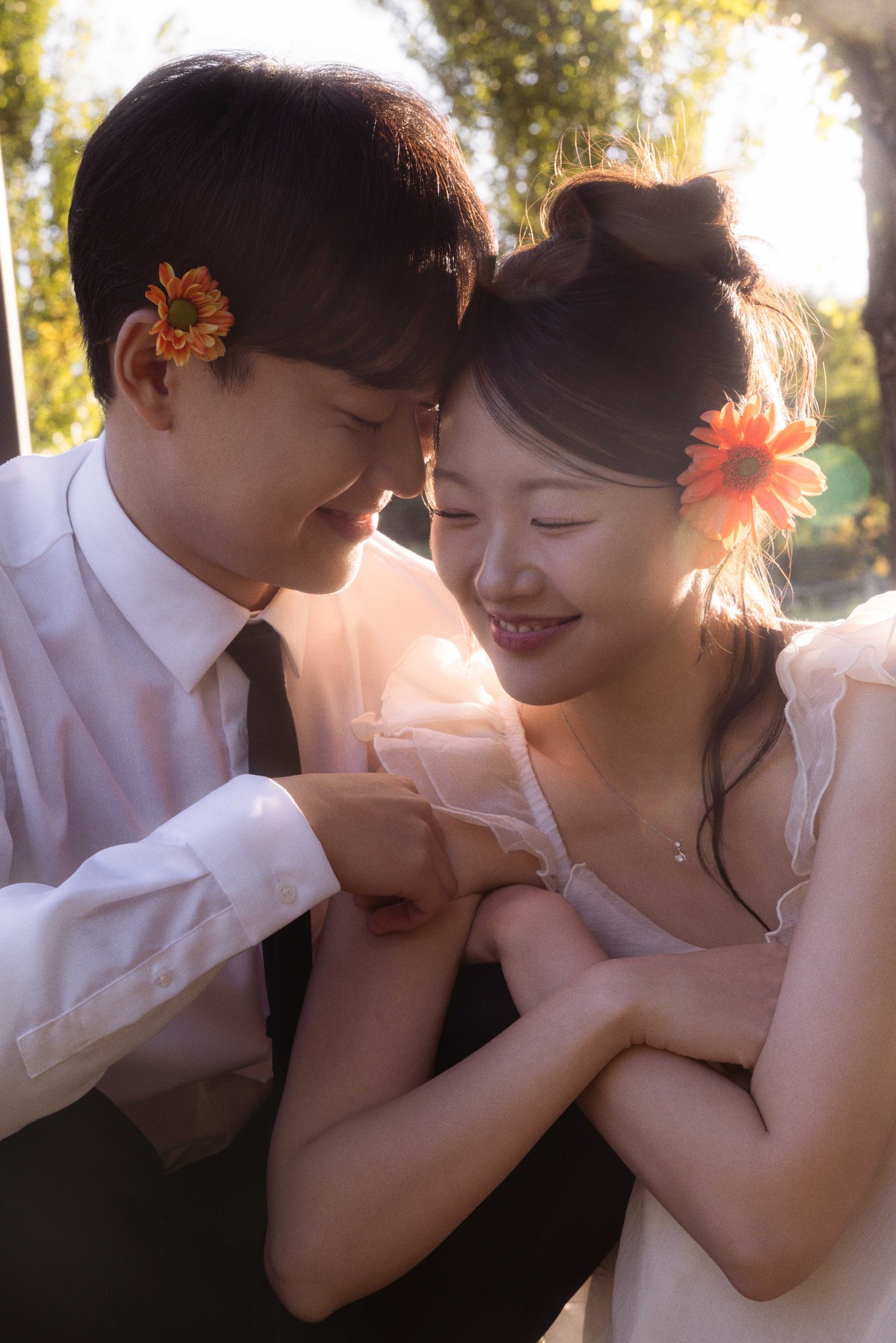 선유도공원 야외웨딩스냅 촬영 후기 | 오프그리드가 담아낸 양화한강공원 잔디와 블루아워