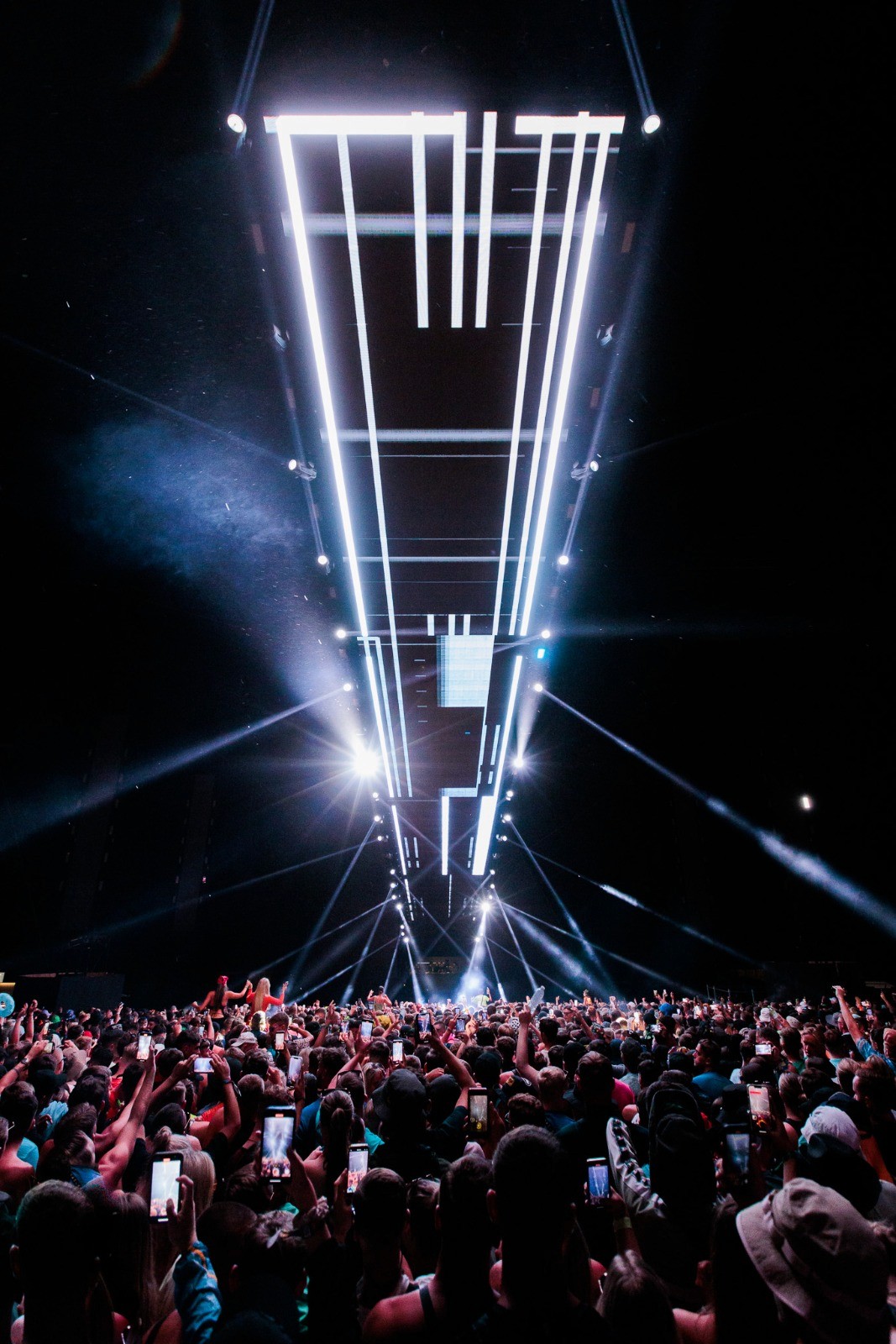 white Apple Magic mouse on brown table