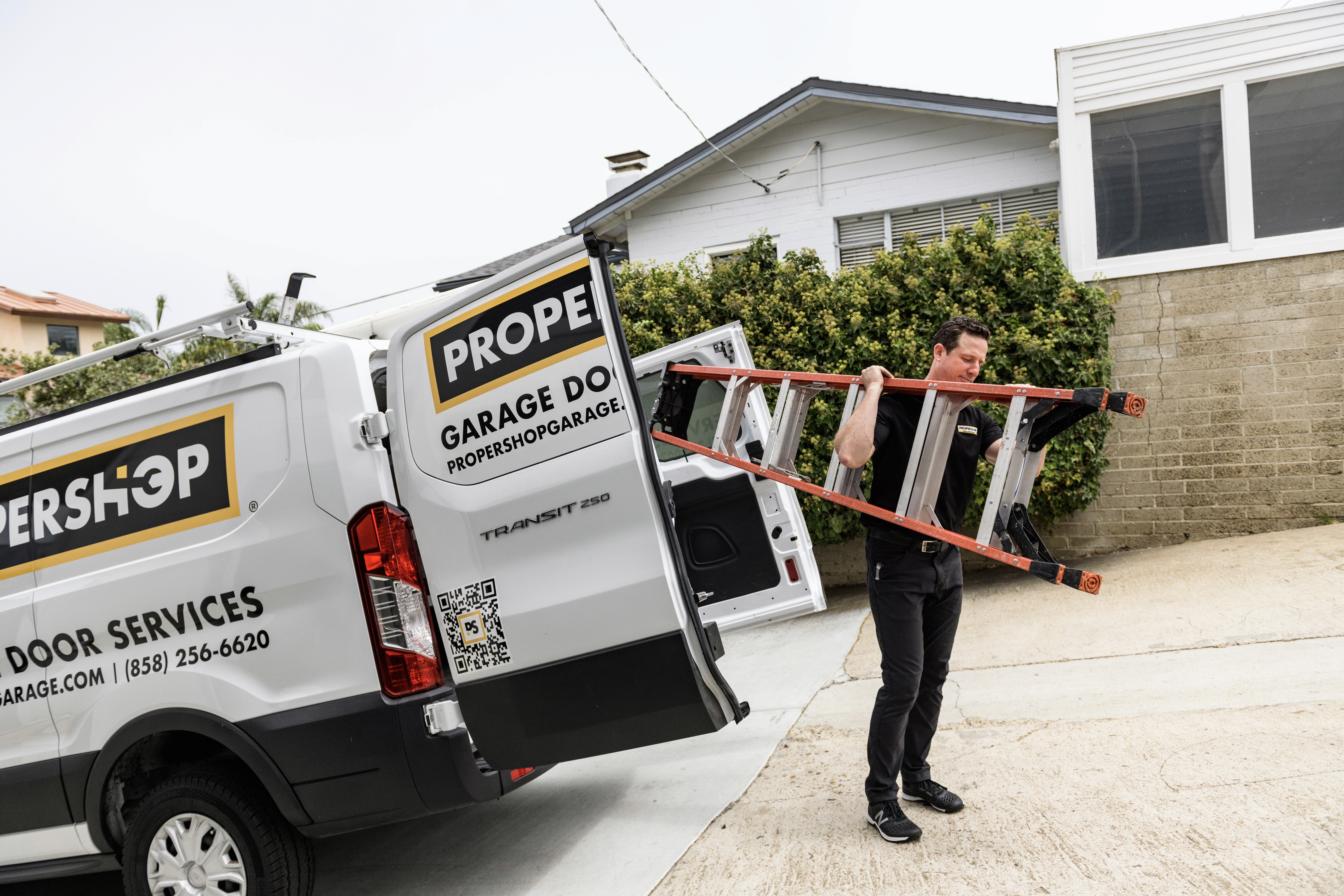 San Marcos garage door services