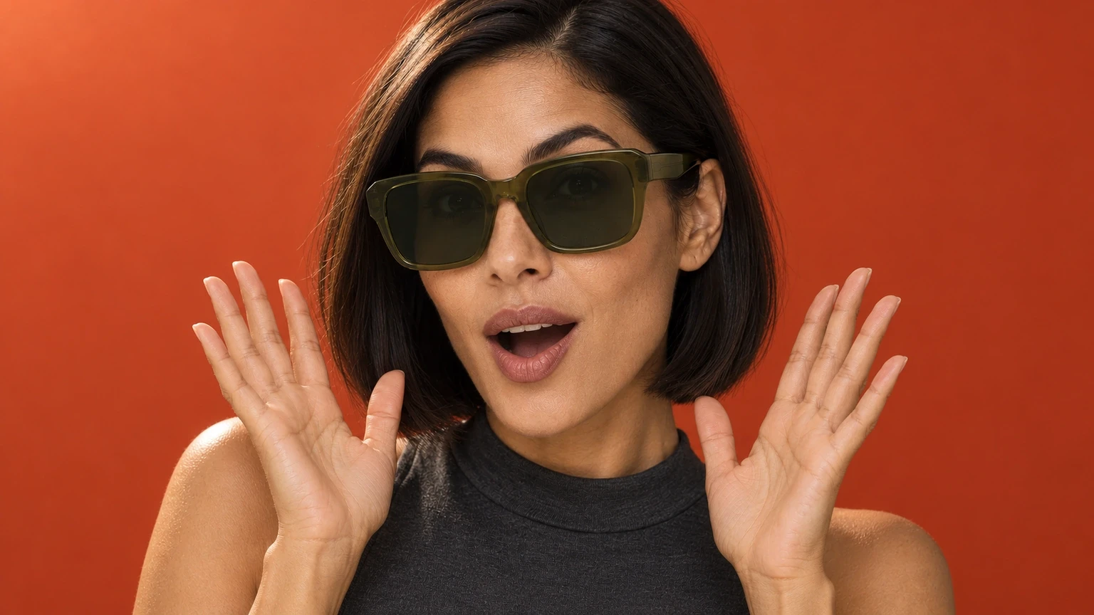 Glamoor eyewear campaign photo
