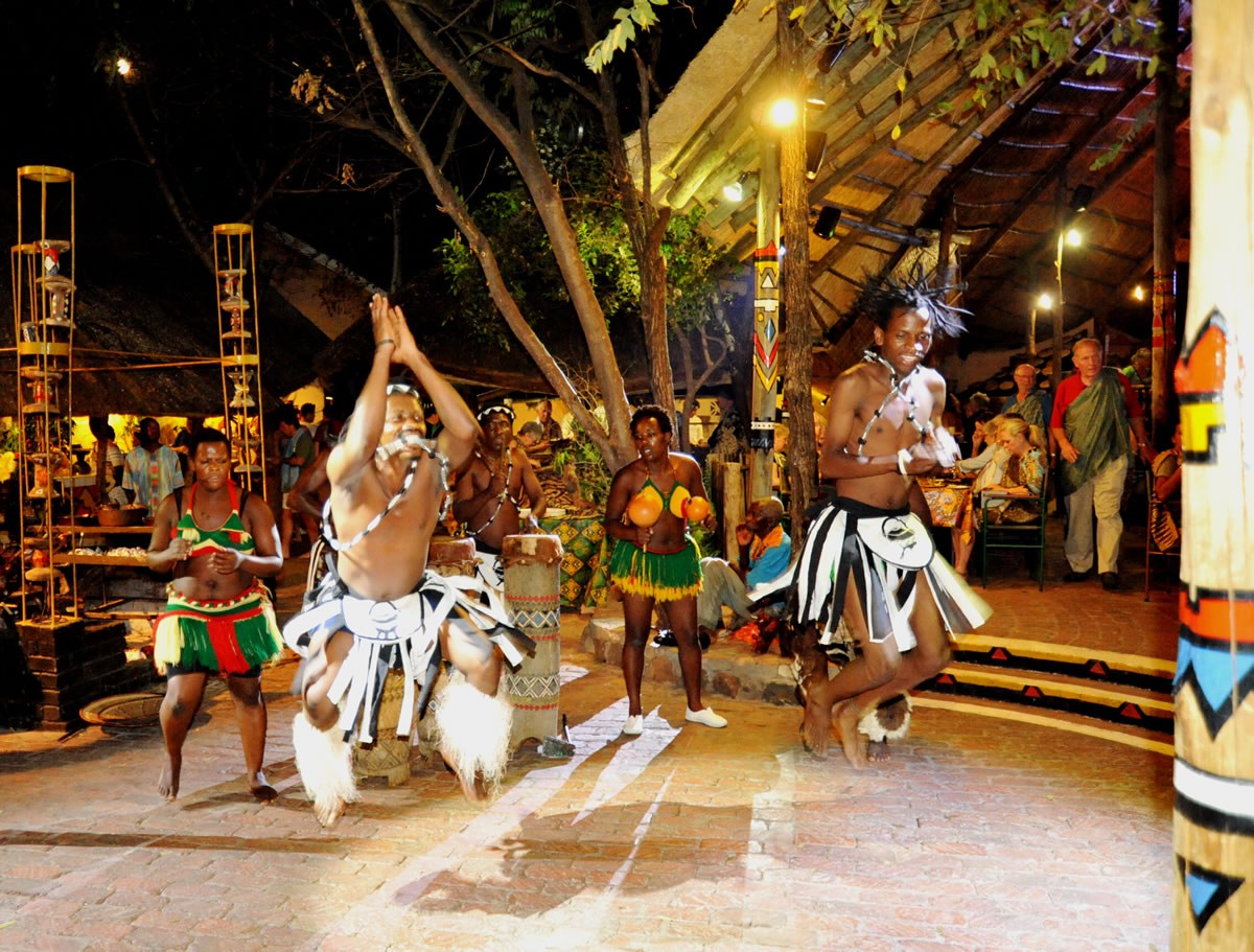 Boma Dinner & Drum Show Victoria Falls