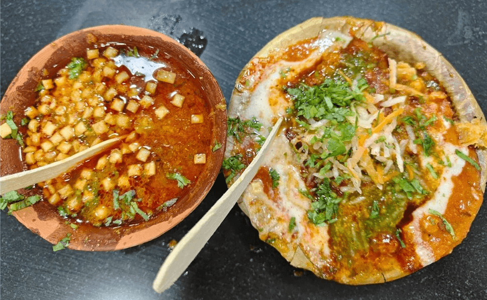 Banarasi tamatar chat and palak patta chat
