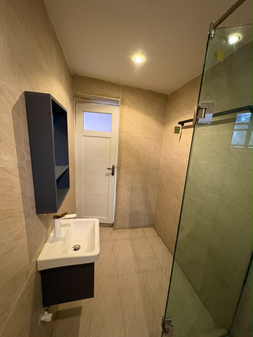 Authentic Exclusive Gold Coast Hotel & Suites photograph