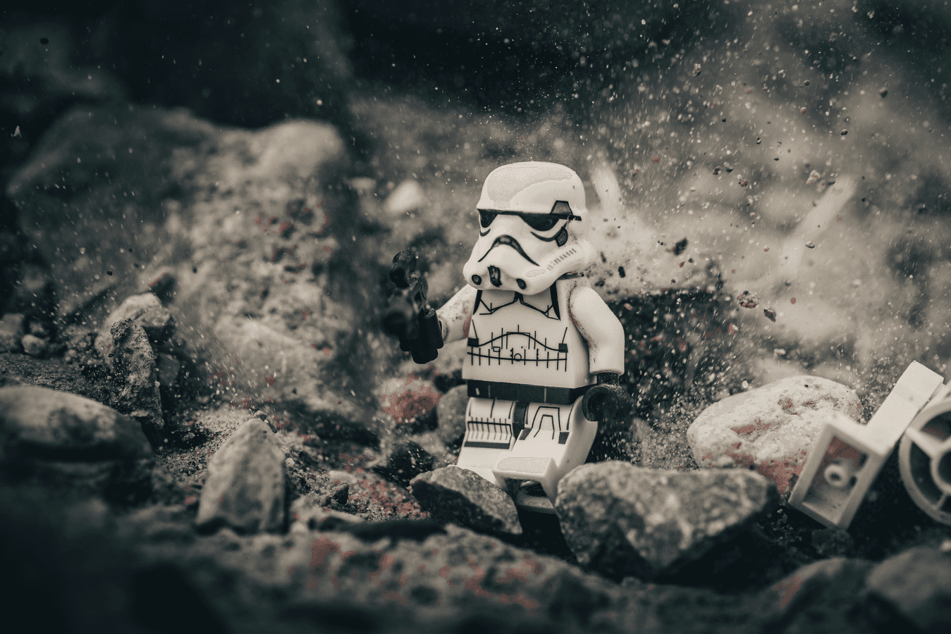 cover-ai-pentesting-agents-research-trust (https://unsplash.com/photos/white-and-black-skeleton-figurine-on-gray-rock-hRCH8faulKA)