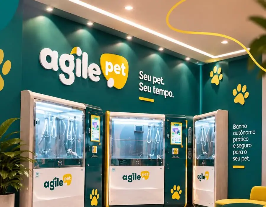 Interior de uma unidade Agile Pet com estações de banho autônomas