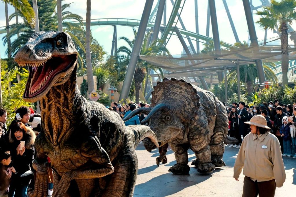 dinosaurs in universal studios japan