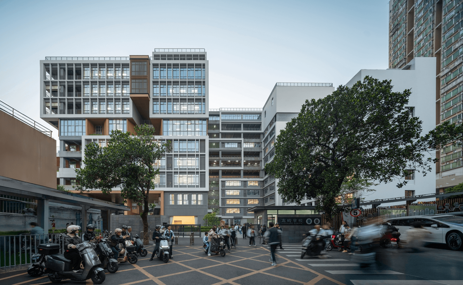 Renovation of Shenzhen Longgang District Longling School / Yijing Architectural Design