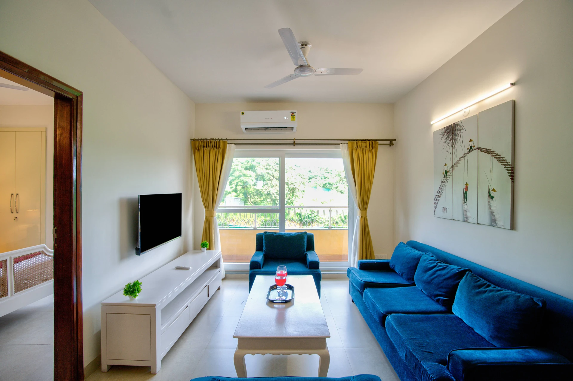 premium 2 bhk apartment with pool in goa, candolim, apartment for couple, groups of small family
