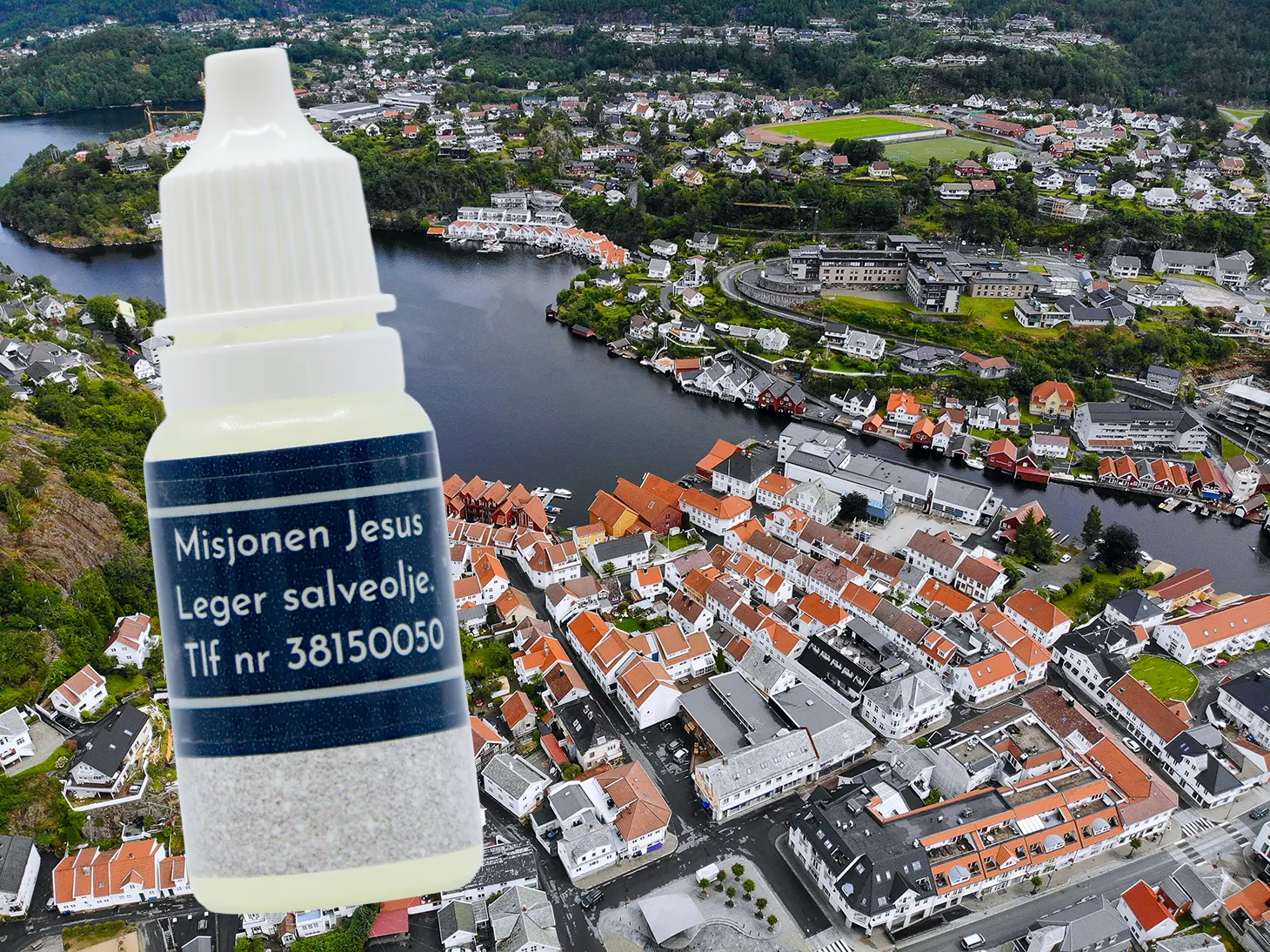 Bilde av Flekkefjord sentrum og en oljeflaske fra Misjonen Jesus Leger.