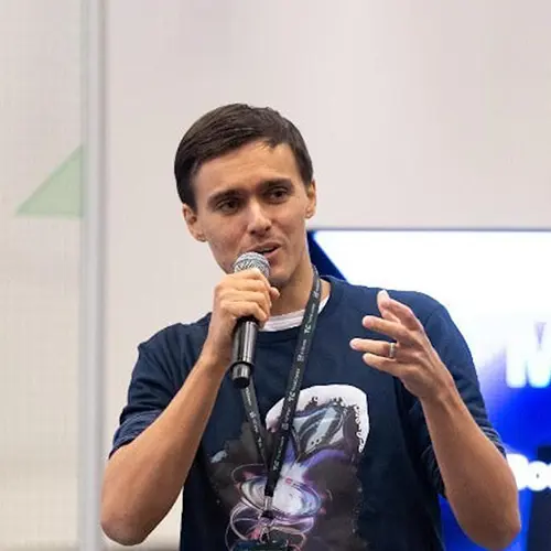 Professional headshot of Anton Shmakov, MR·NET CEO and Founder