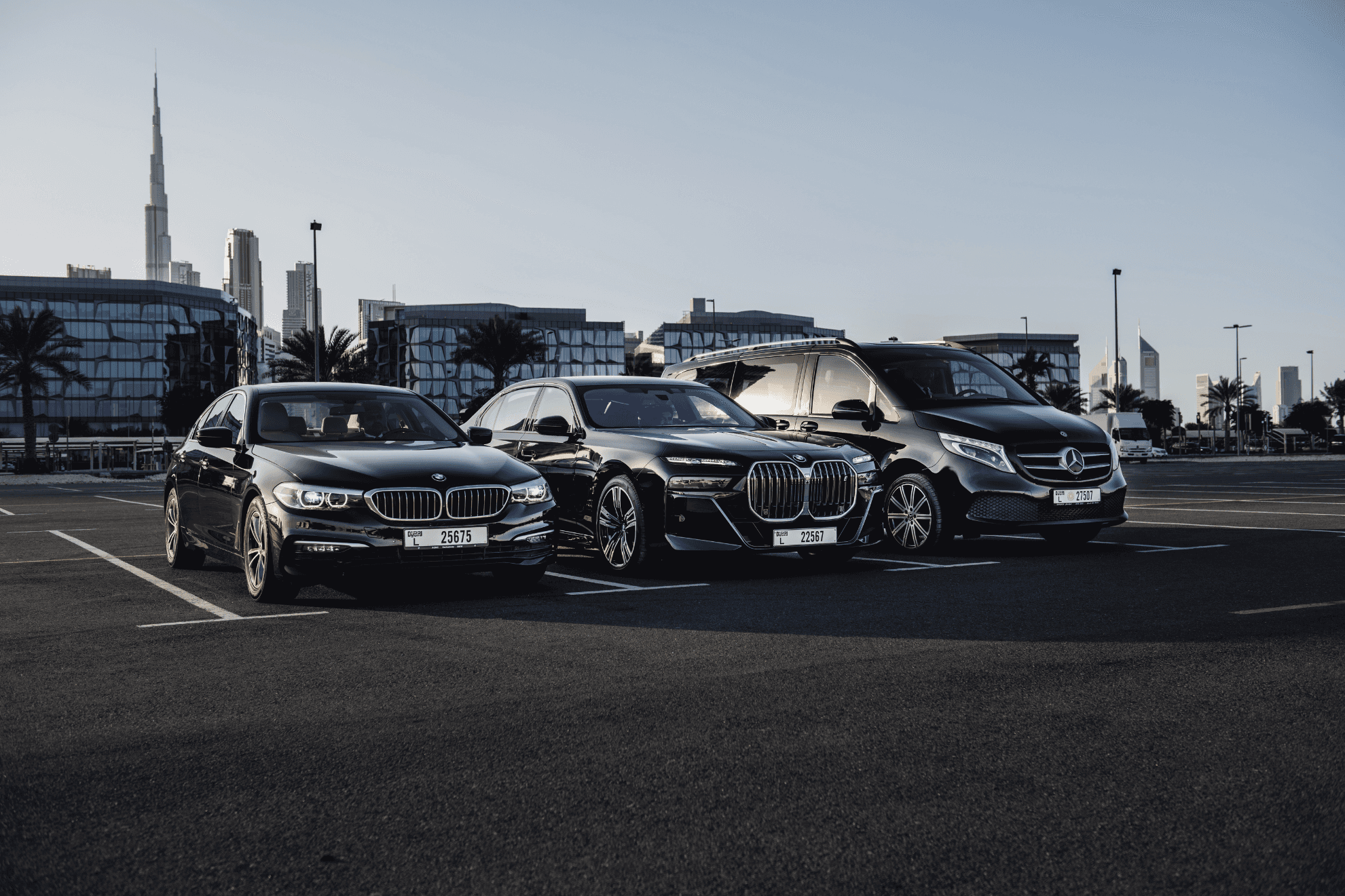 Black BMW i7 series sedan parked in a parking lot