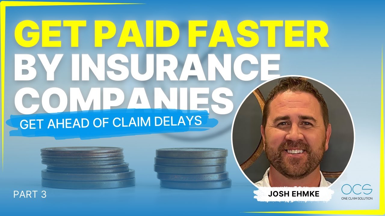 de l'argent sur la table et un restaurateur professionnel