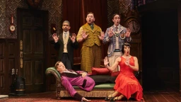 런던 더치스 극장에서 만나는 웨스트엔드 최장기 흥행 코미디, 연극 ‘더 플레이 댓 고즈 롱 (The Play That Goes Wrong)’